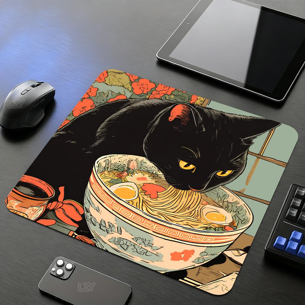 Gaming Accessories Shop - Zwarte kat houdt van het eten